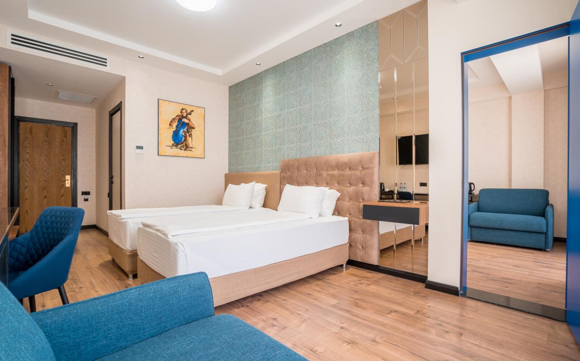 Olympus Hotel By Umbrella Tiflis Exterior foto