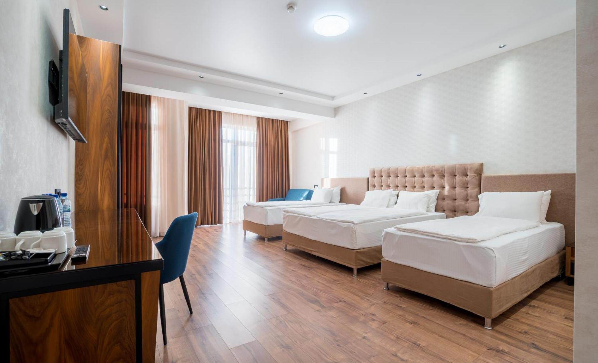 Olympus Hotel By Umbrella Tiflis Exterior foto
